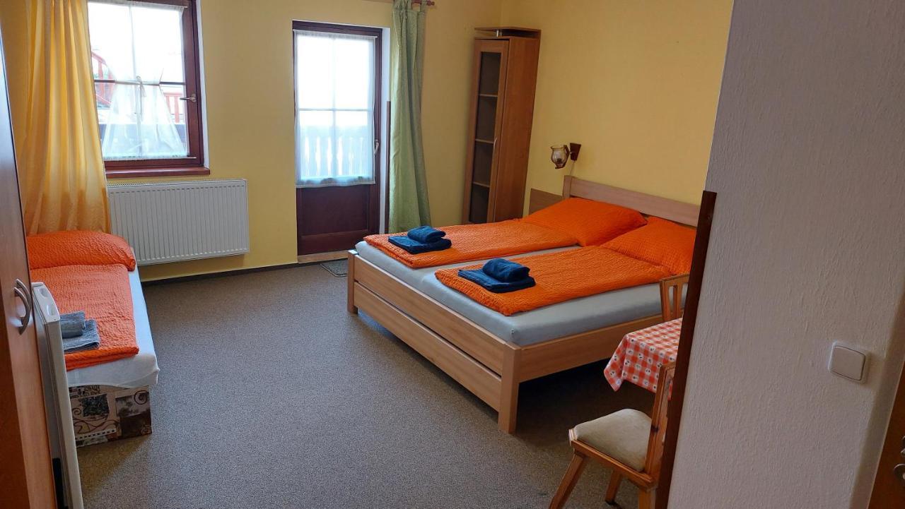 Rozmberska Basta Hotel Třeboň Kültér fotó